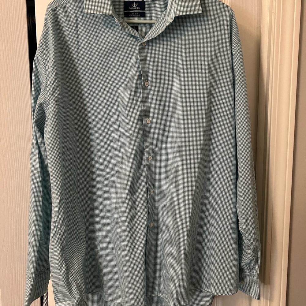 Dockers Men's Blue Checkered Casual Shirt